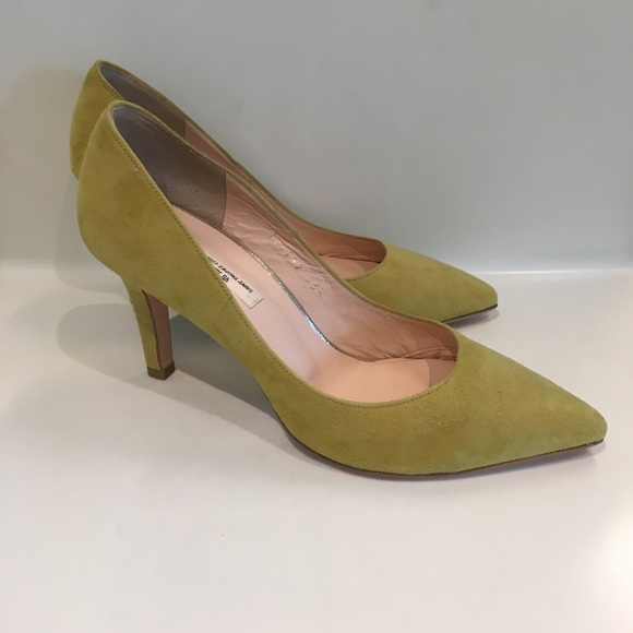 light green pumps